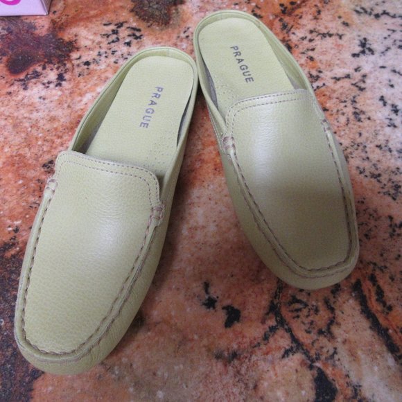 PRAGUE LIME SLIP ON LOW HEEL LEATHER SHOES… - Picture 7 of 7